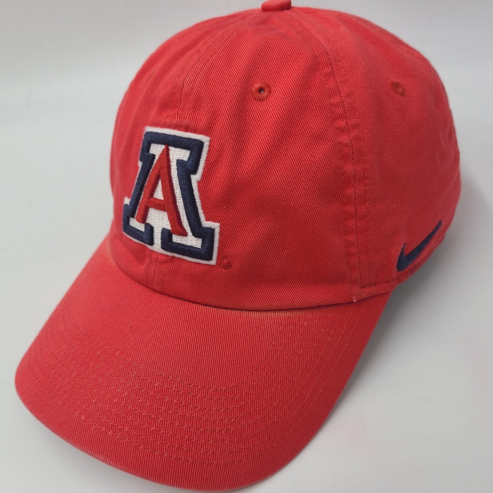 Arizona Wildcats Hat Strapback Nike Red Blue NCAA Logo Heritage86 Dri-Fit Men